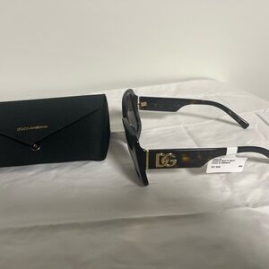Dolce & Gabbana Brown Tortoiseshell Sunglasses with Gold DG Logo
